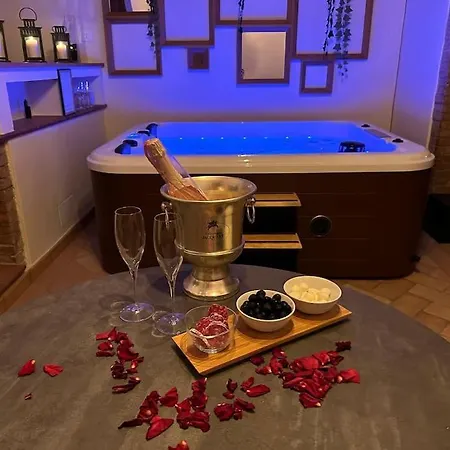 Relax Nella Jacuzzi In Toscana Colle di Val d'Elsa Exterior foto