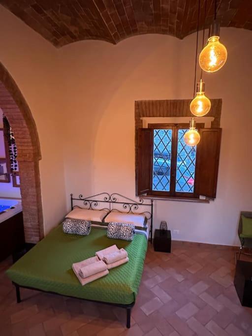 Relax Nella Jacuzzi In Toscana *